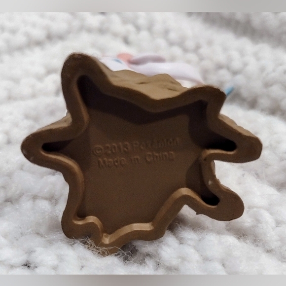 Pokemon Sylveon Collectible Figure 2013 Pokemon TCG Sylveon Collection Box - Picture 5 of 5